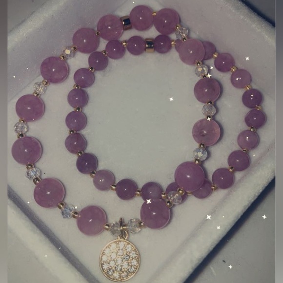 Angelic - Picture 4 of 7